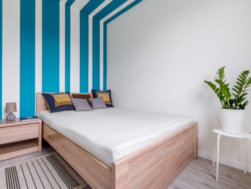 how to avoid paint streaks on walls